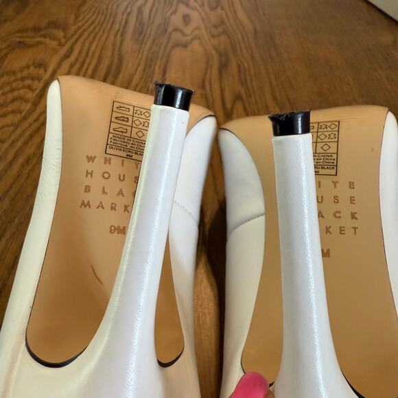 White House Black Market Olivia Whipstitch Heels 9M White Black Leather WHBM - Picture 5 of 5